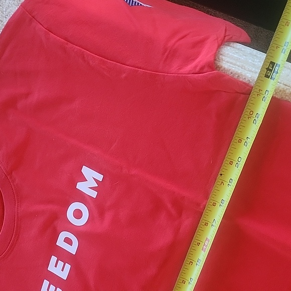 Men's (Unisex) Red Freedom Short Sleeve T-Shirt Size XL New In Package - Picture 4 of 5